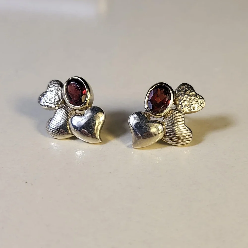 Vintage JTV Sterling Silver Garnet Heart Stud Earrings Small Red Multi Texture